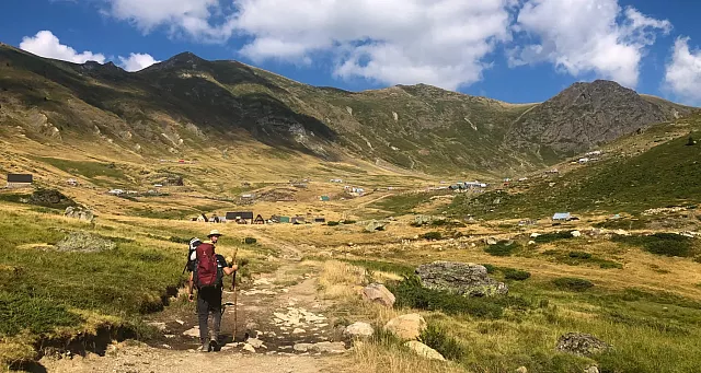 Ντομπερντόλ (Dobërdol) της Αλβανίας 