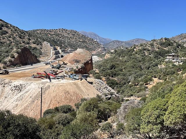 Αυτοψία του Αντιπεριφερειάρχη Λασιθίου στο εργοτάξιο του ΒΟΑΚ  