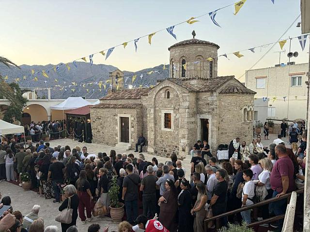 Πάνδημη η πανήγυρις της Παναγίας των Μυριοκεφάλων