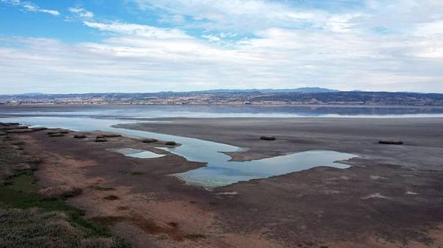 λίμνη Κορώνεια