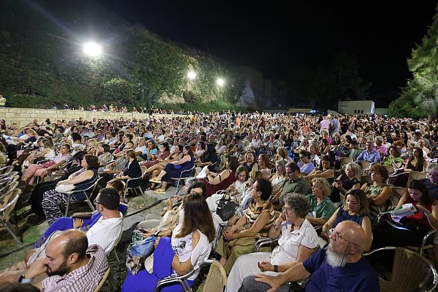 φεστιβάλ των τειχών