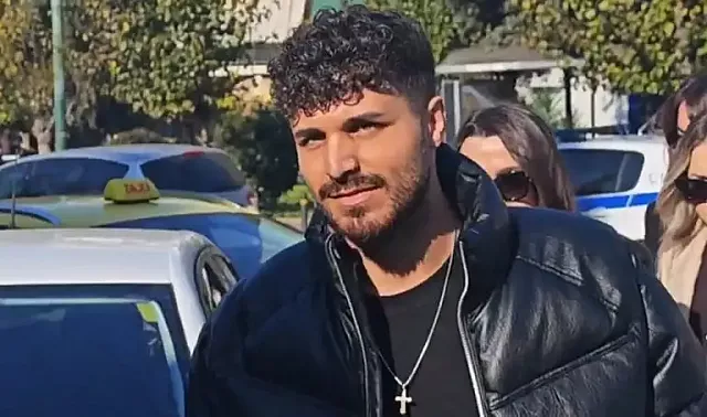 καταγγέλων Μαζωνάκης