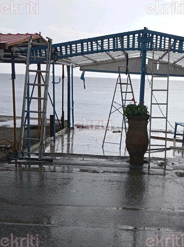 καστρί ξήλωμα κατασκευών