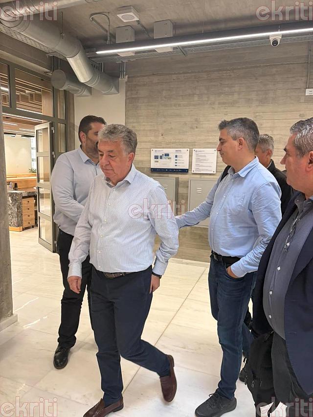 σύσκεψη περιφέρεια πλημμύρες