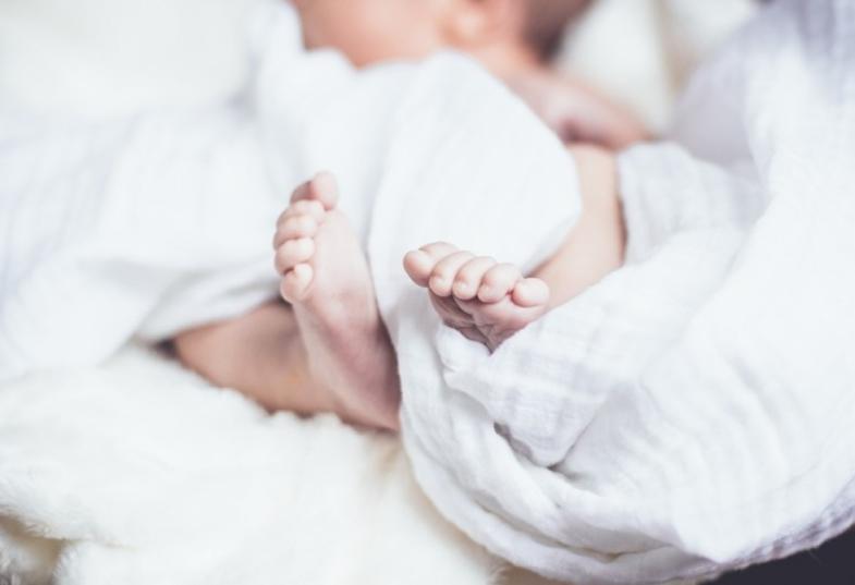 βρέφος - μωρό 