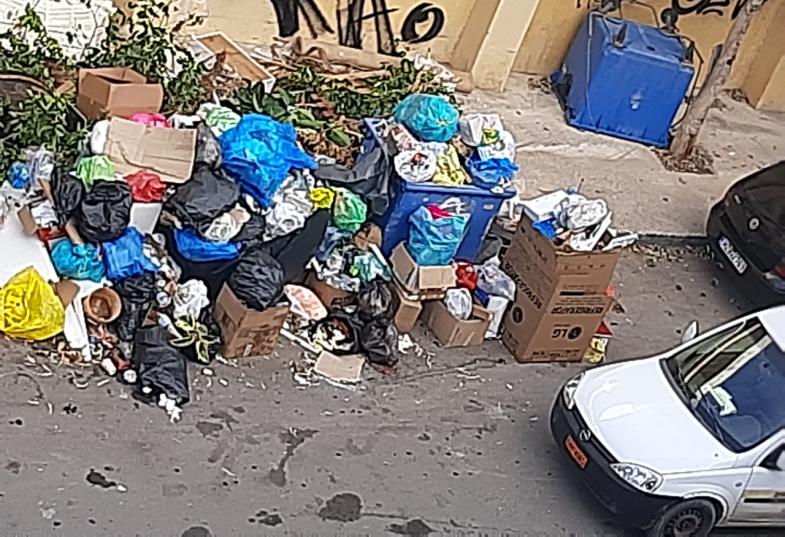 σκουπιδια - οδος βαρναλη ηρακλειο