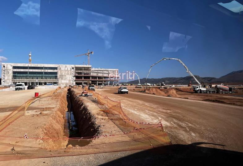 αεροδρομιο καστελιου