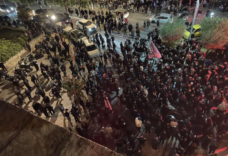 συγκεντρωση φιλαθλων οφη