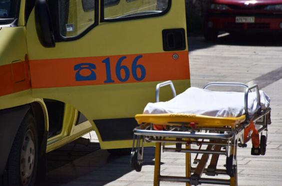 Αγέλη σκύλων επιτέθηκαν σε έναν άνδρα 