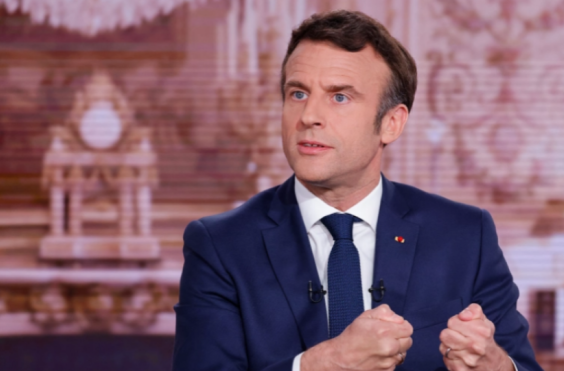 Δεν υπάρχει ευρύτερη συμφωνία με τον Σαρκοζί λέει ο Μακρόν 