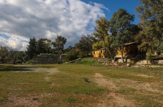 στρατόπεδο μπετεινάκη