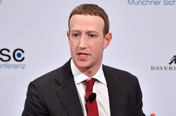 Ο Μαρκ Ζάκερμπεργκ, facebook, Zuckerberg 