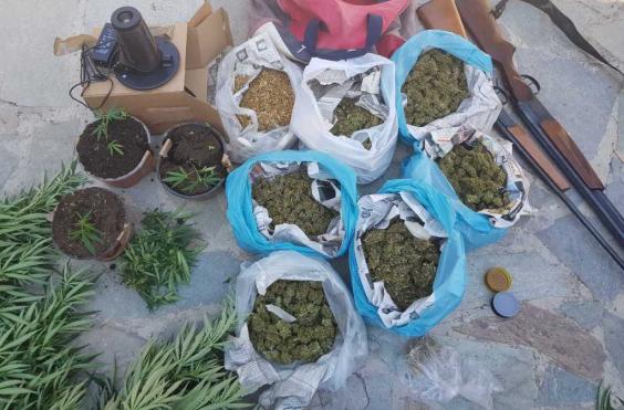 Κρήτη: Καλλιεργούσε τα ναρκωτικά στο σπίτι του
