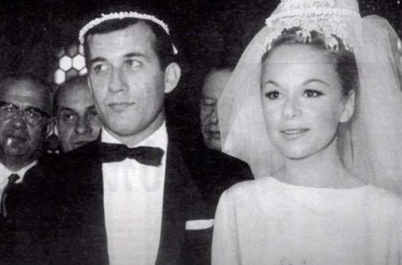 Σαν σήμερα το 1965 παντρεύτηκαν Βουγιουκλάκη-Παπαμιχαήλ