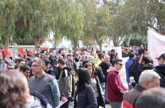 απεργία πλατεία ελευθερίας