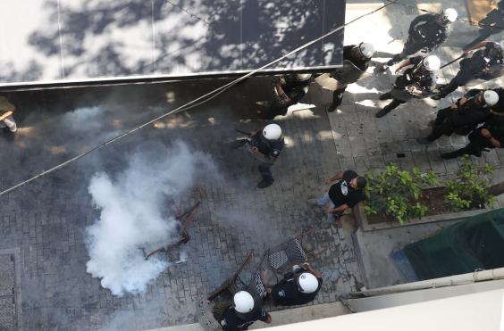 αστυνομία αντιεξουσιαστές