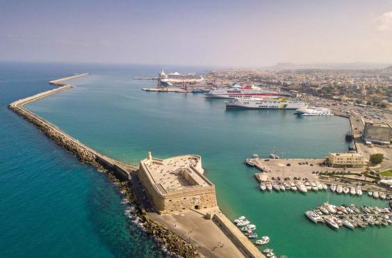 λιμανι ηρακλειου μωλος