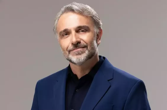 μουρατίδης