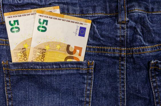 μισθός (φωτογραφία από create.vista.com)