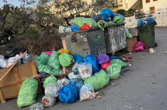 Σκουπίδια