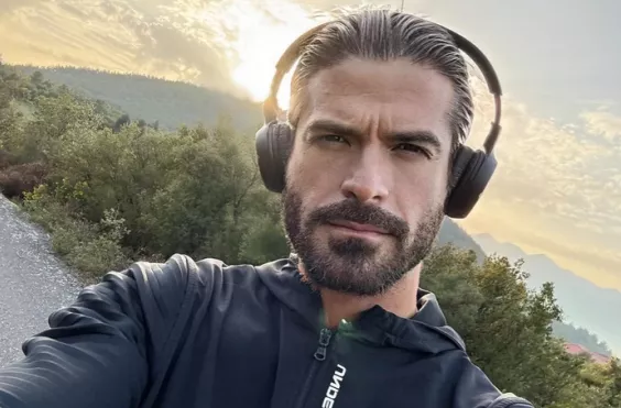 αρης μουγκοπετρος