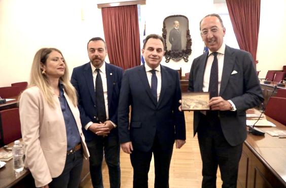 παρασυρης