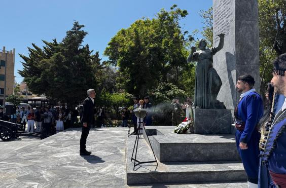ΜΑΜΟΥΛΑΚΗΣ ΣΤΗ ΜΑΧΗ  ΤΗΣ ΚΡΗΤΗΣ