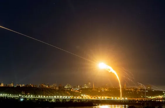 ρΩΣΊΑ DRONE