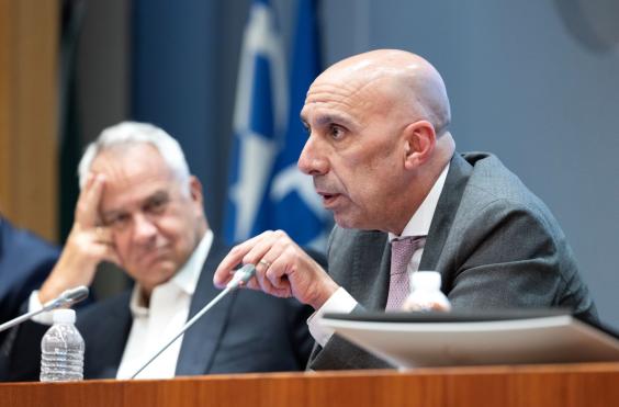 μπρατάκος