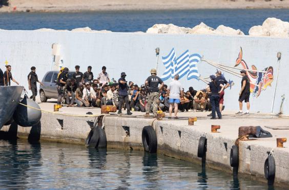 μεταναστες