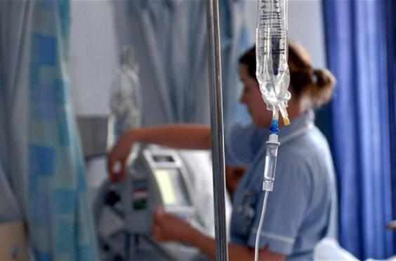 νοσοκομείο - νοσηλευτές 