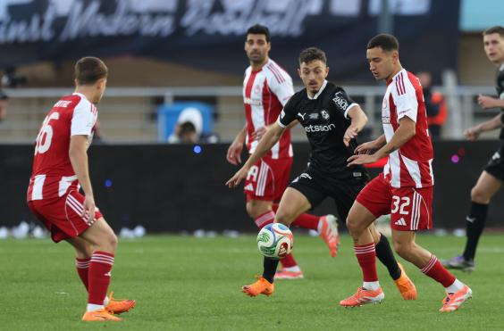 οφη ολυμπιακος