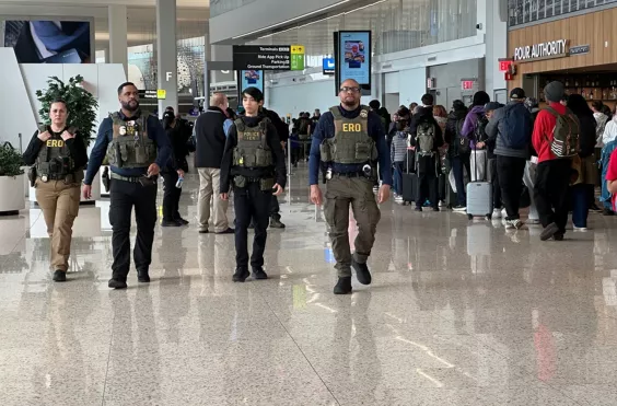 αεροδρόμιο, αμερική