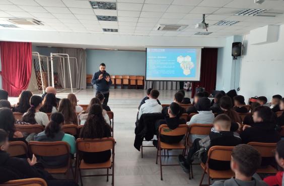 Αστυνομια σχολεία