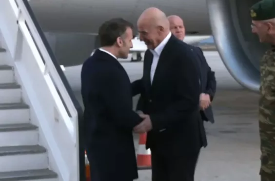 μακρον - δενδιας σουδα