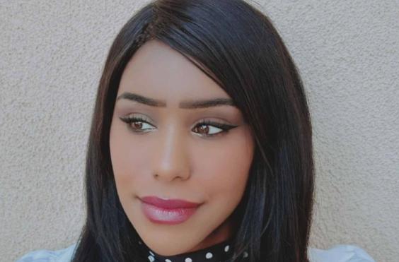 ΜΙΑ ΜΠΑΛΑΡΝΤ