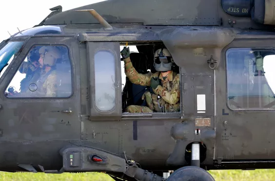 στρατιώτες 