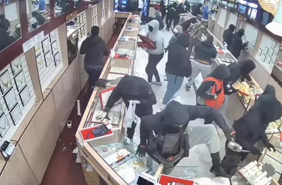 ληστεία, κοσμηματοπωλείο