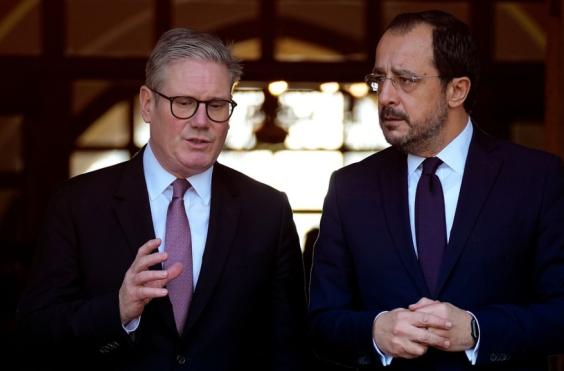 Στάρμερ - Χριστοδουλίδης