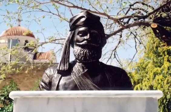 προτομη κοκκινιδη κεραμουτσι