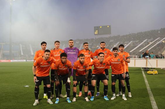 οφη ομαδική τελικός