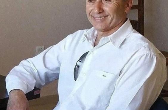 νίκος αντωνακάκης