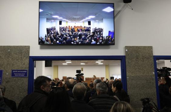 δίκη - Τέμπη