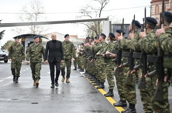 δενδιας ξανθη