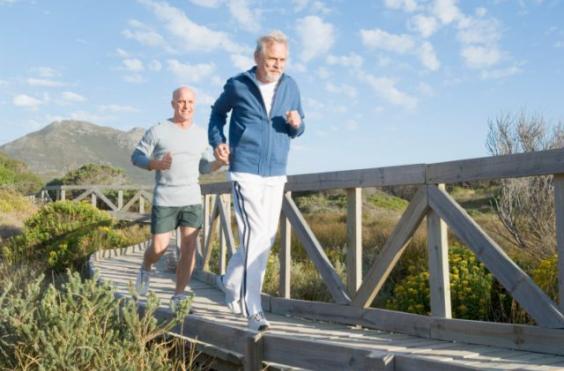 ηλικιωμενοι τρεξιμο