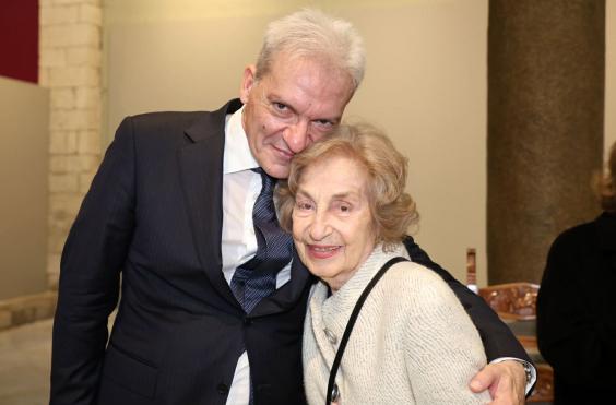 Ο Καλοκαιρινός με την μητέρα του