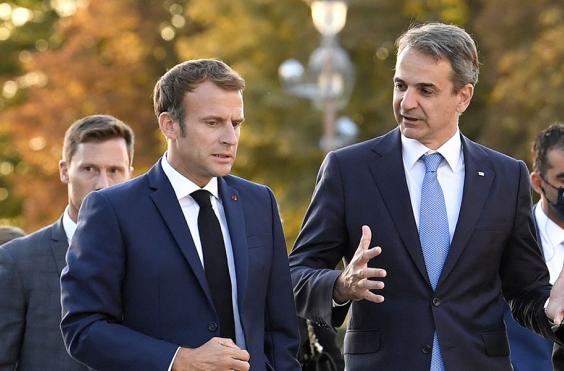 μητσοτάκης μακρόν