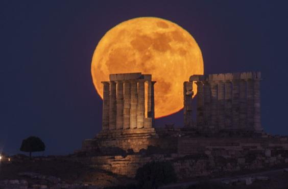 Πανσέληνος 