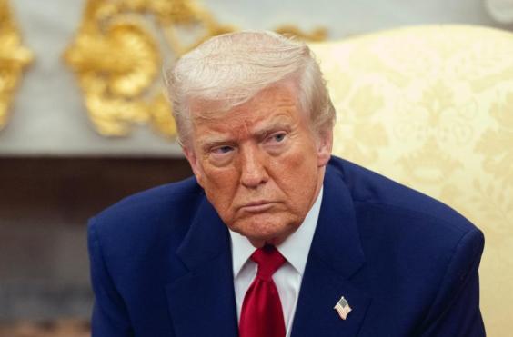 ΝΤΟΝΑΛΝΤ ΤΡΑΜΠ