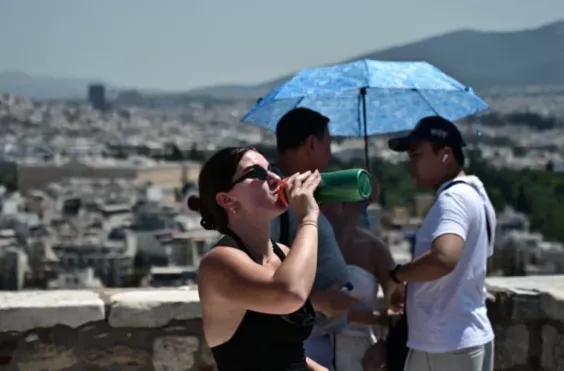 Ζέστη - Υψηλή θερμοκρασία - Καλοκαίρι 